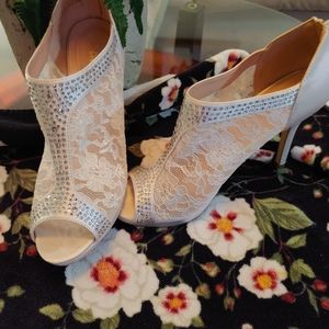 Wedding white boot shoe size 11